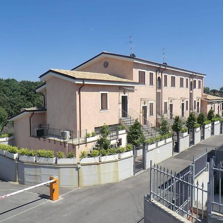 Il Casaletto Dei Ludi Aparthotel Aranova Exteriör bild
