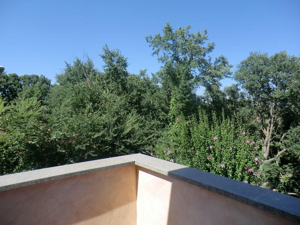 Il Casaletto Dei Ludi Aparthotel Aranova Exteriör bild