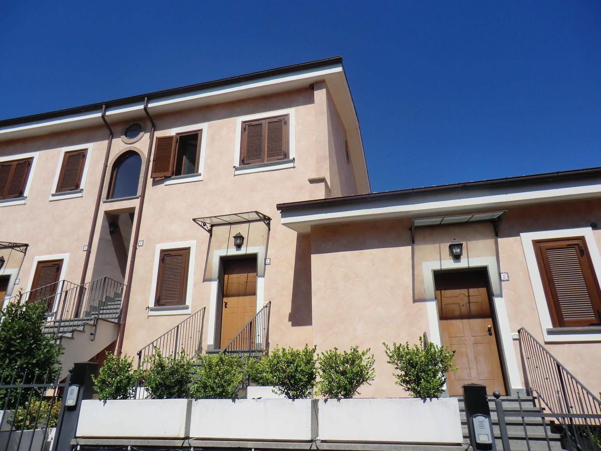 Il Casaletto Dei Ludi Aparthotel Aranova Exteriör bild