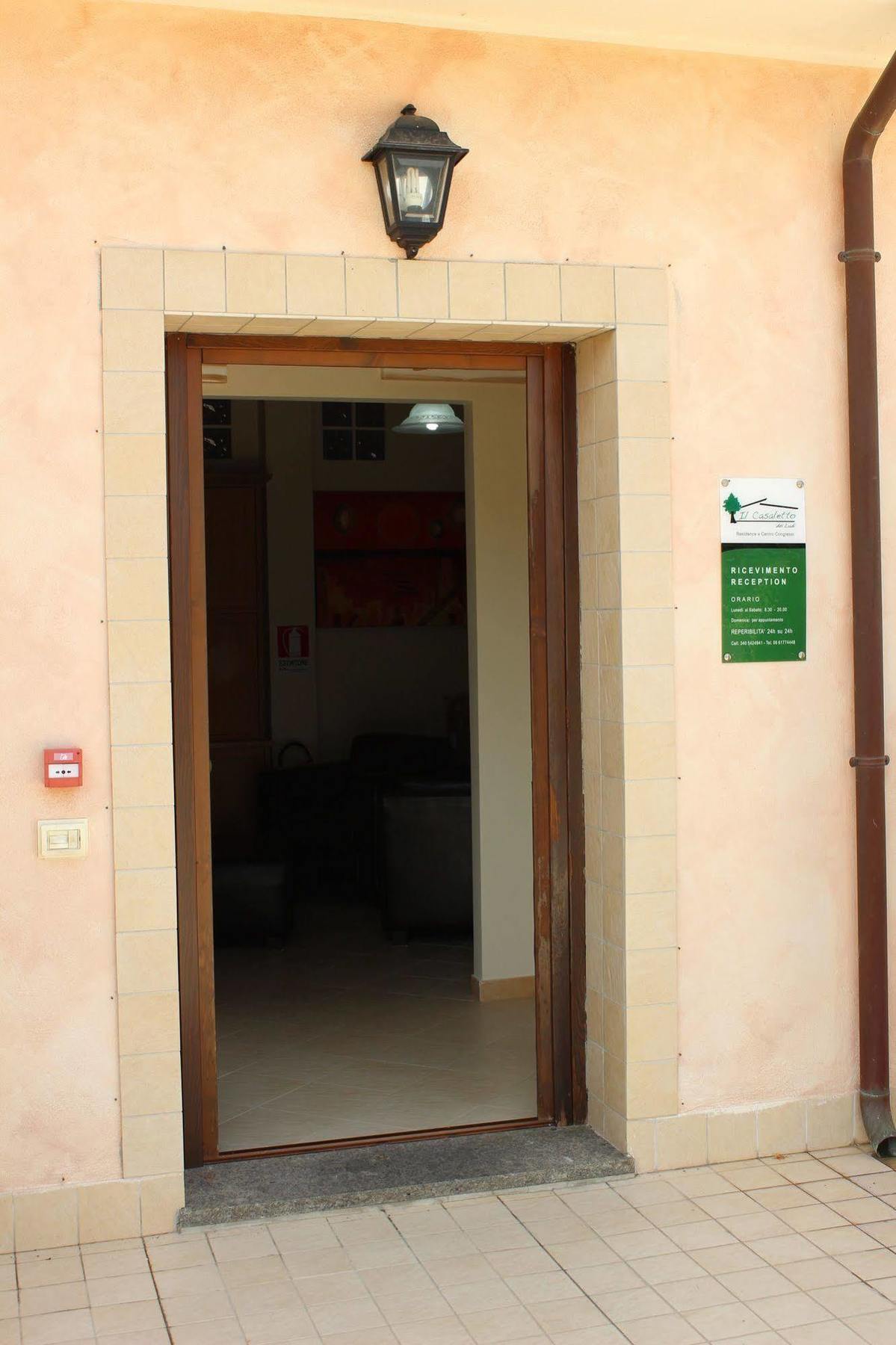 Il Casaletto Dei Ludi Aparthotel Aranova Exteriör bild